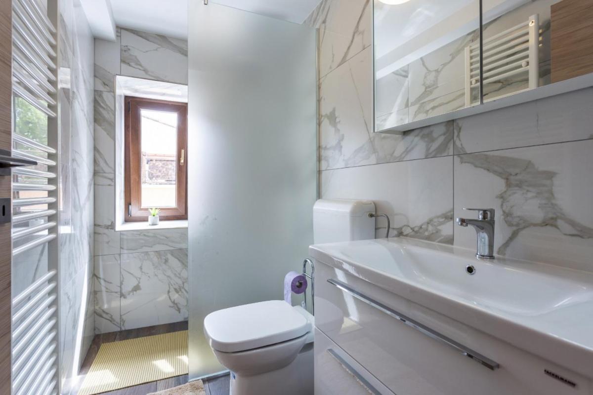 Villa Vita In Porec - Haus Fuer 6-8 Personen Kaštelir Kültér fotó
